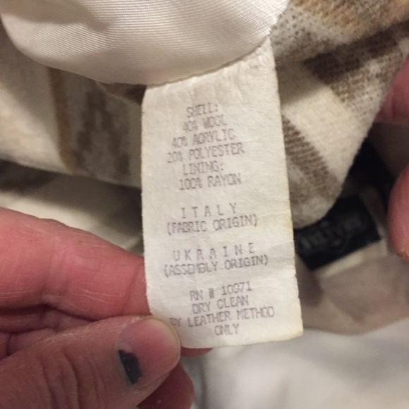 blazer - Picture 4 of 5